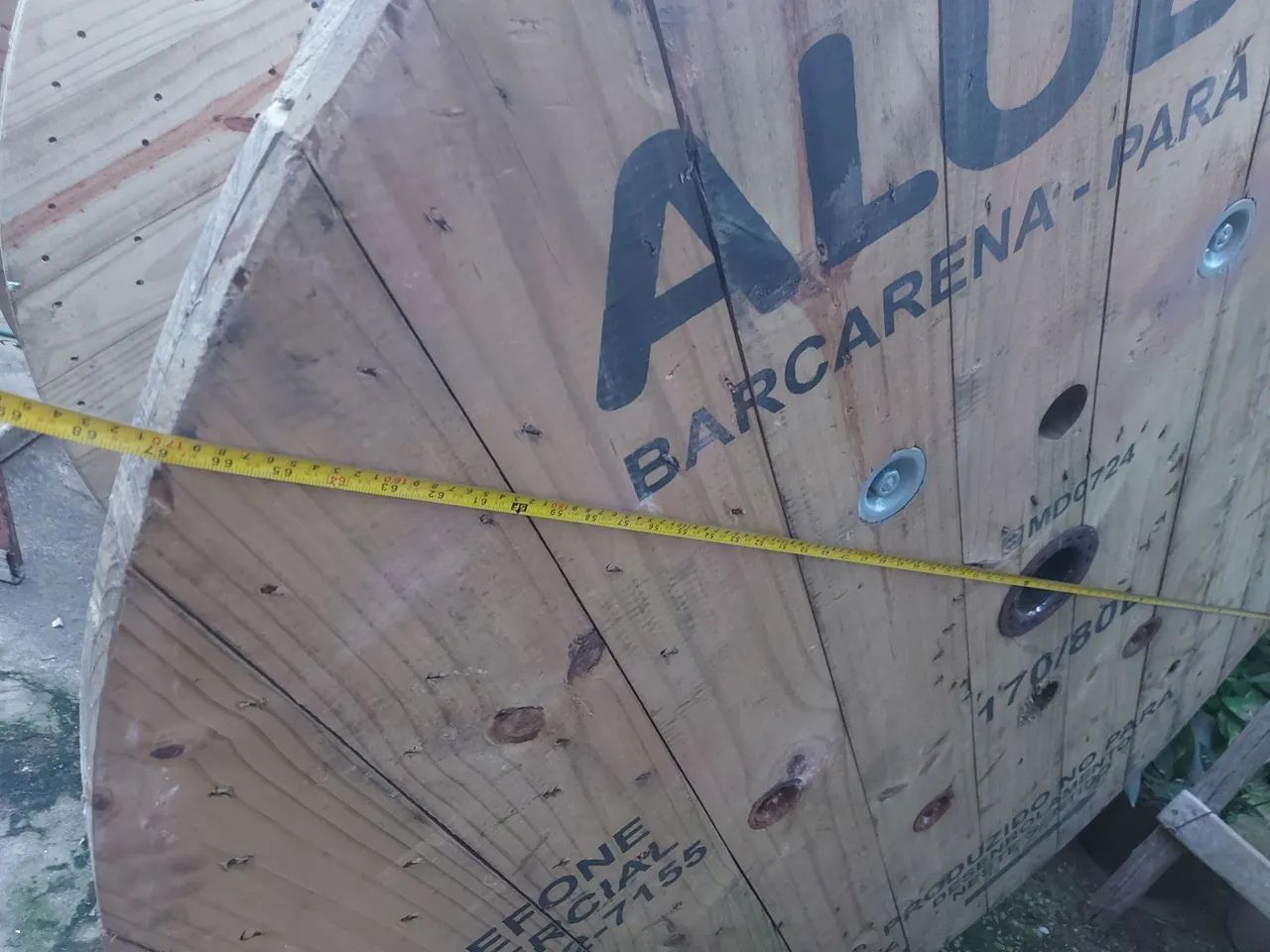 Carretel/Bobina de madeira para mesa e móveis. - Foto 3