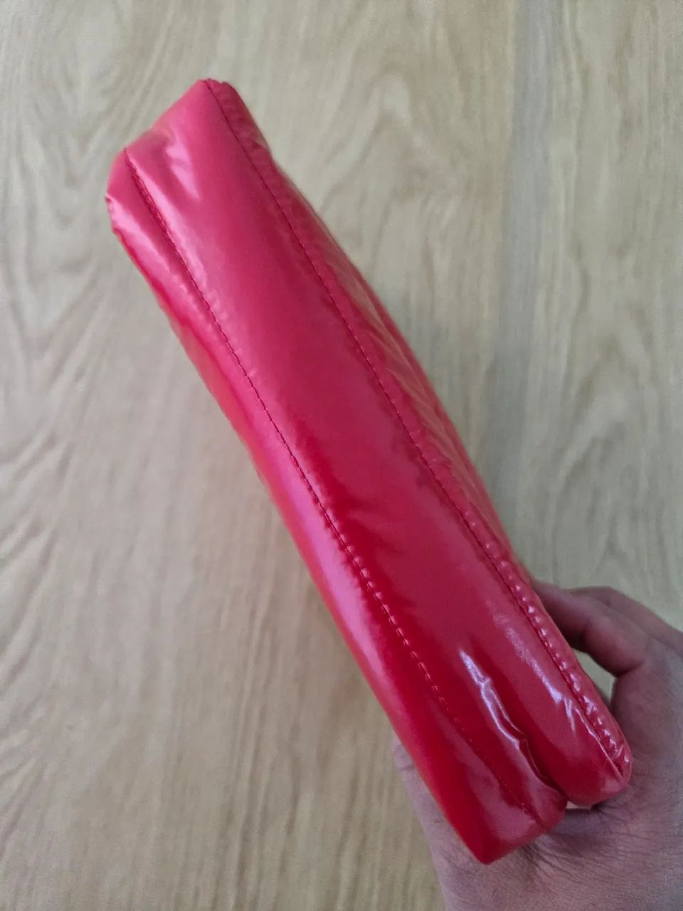 necessaire mac puffer vermelha - Foto 3