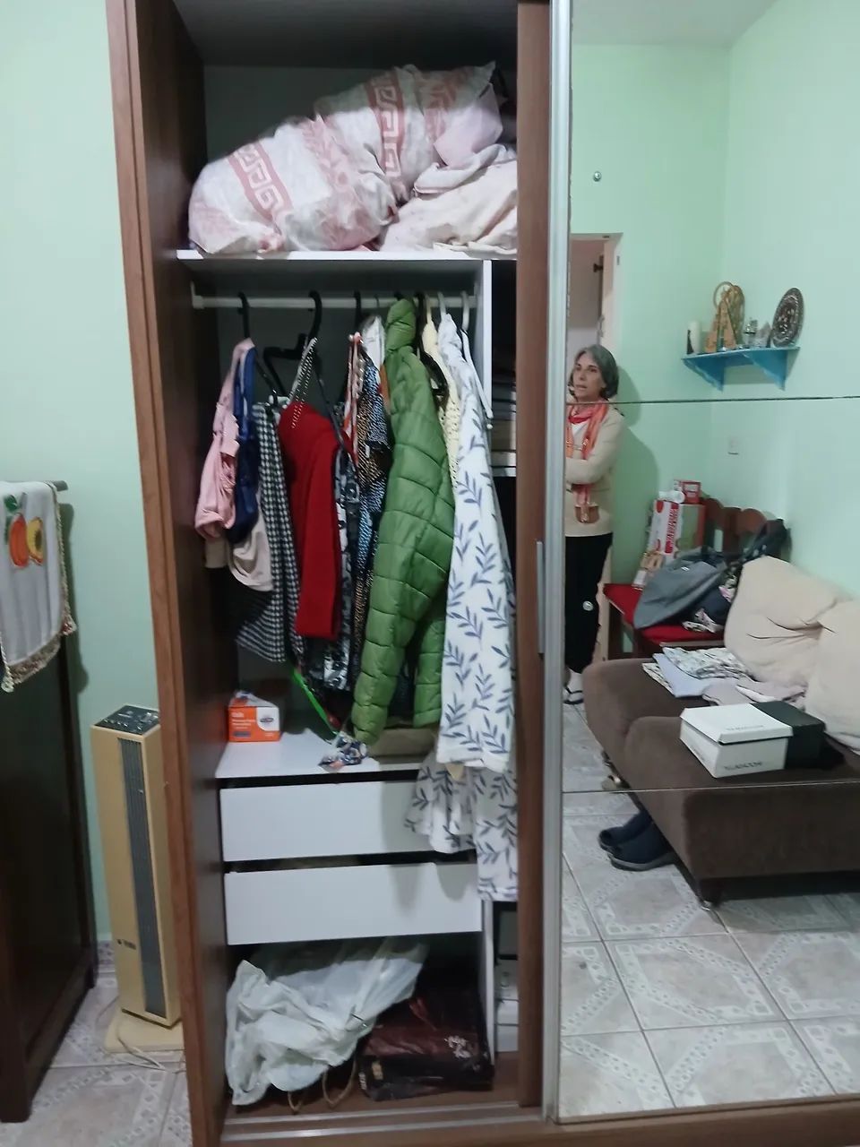 Guarda roupa bom estado  - Foto 4