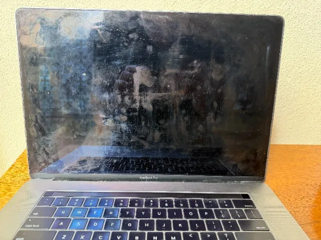 macbook pro 15 2016