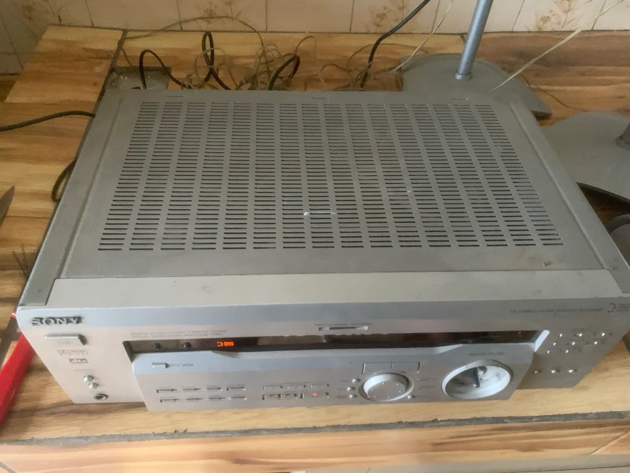 receptor de áudio e vídeo da Sony, com modelos possíveis como o STR-DE545 ou STR-DE445 - Foto 5