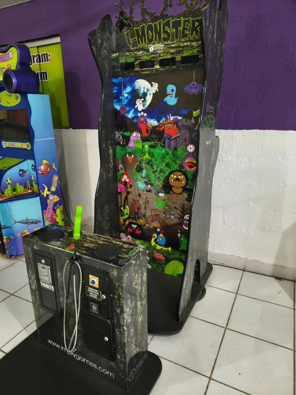 I - Monster Implay brinquedos - tiro ao alvo 