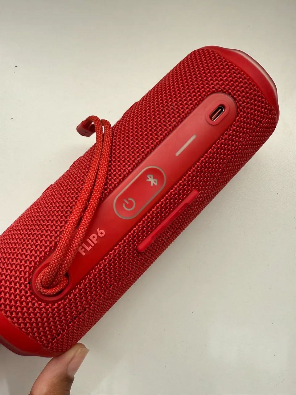 JBL Flip 6 vermelha  - Foto 2
