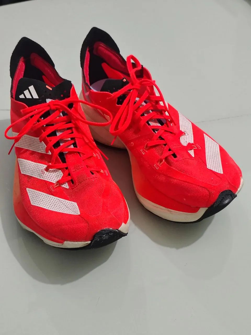 *TÊNIS DE CORRIDA ADIDAS* 