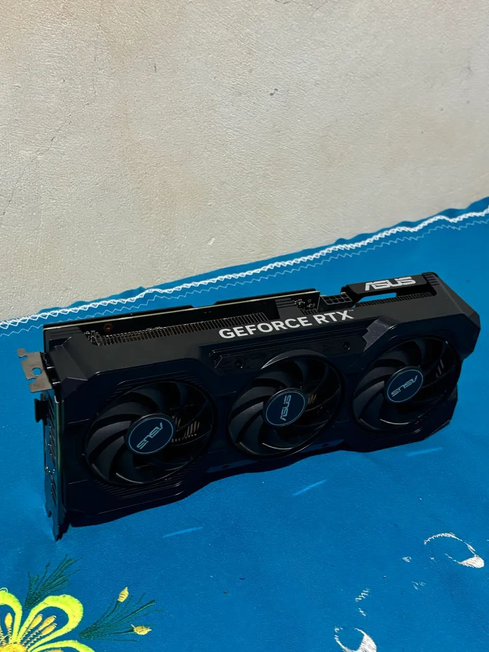 Placa de vídeo 4060 8gb asus  - Foto 4