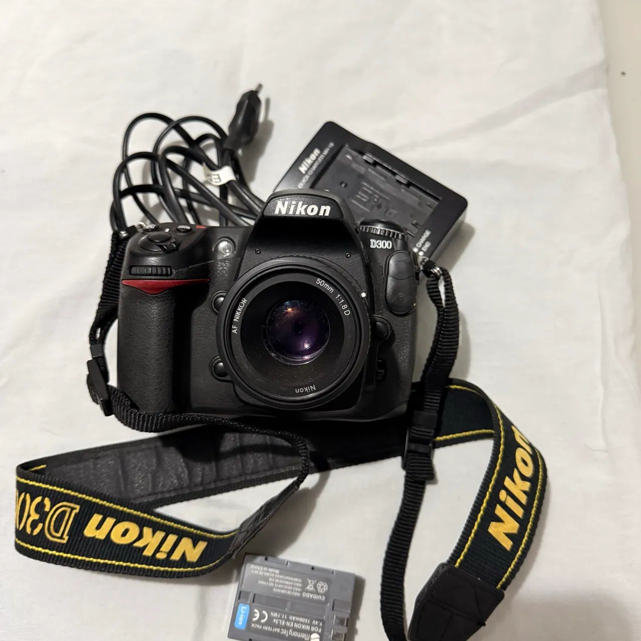 Nikon D300 - Foto 3