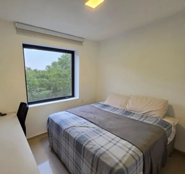 Cama Queem com box baú