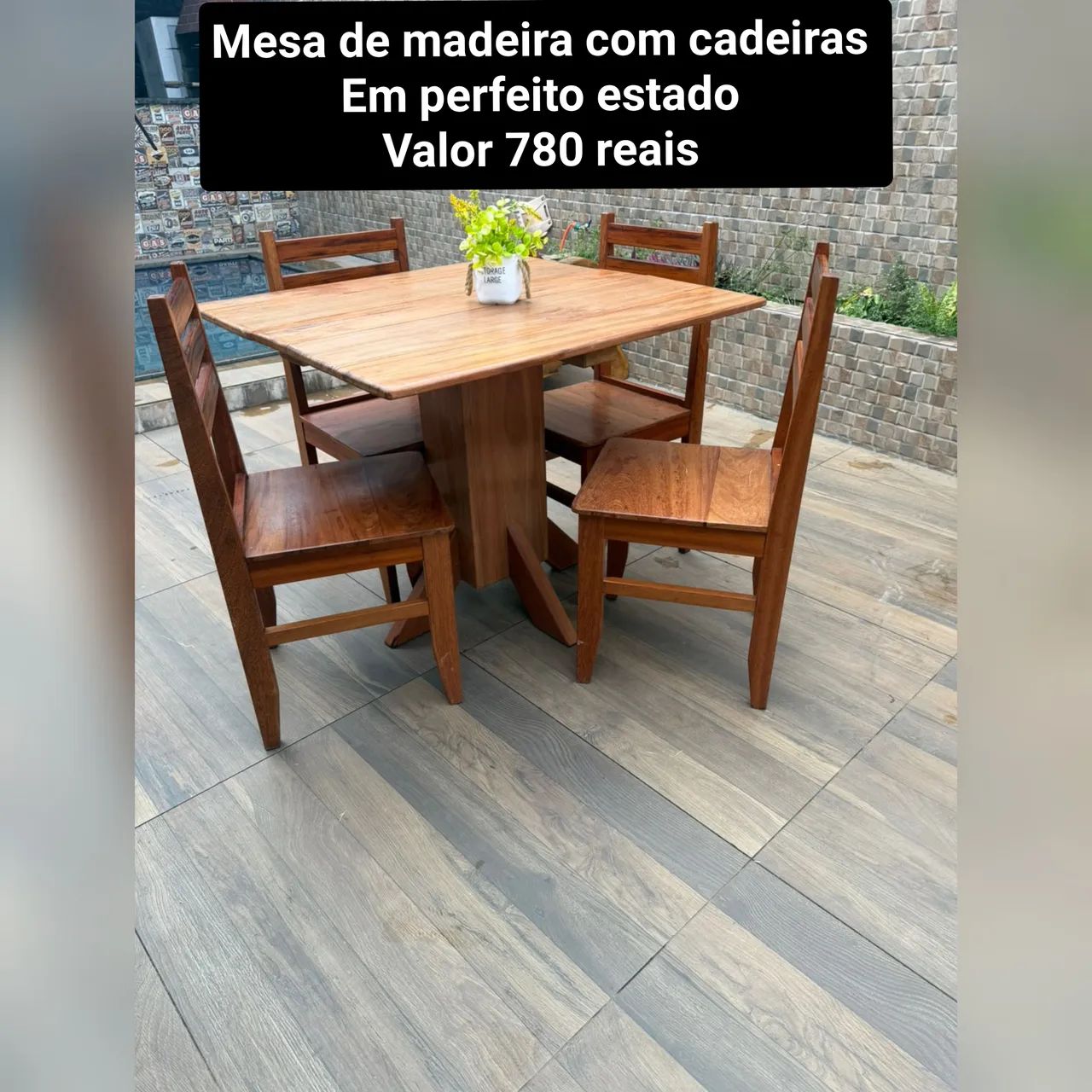 Mesa de madeira 