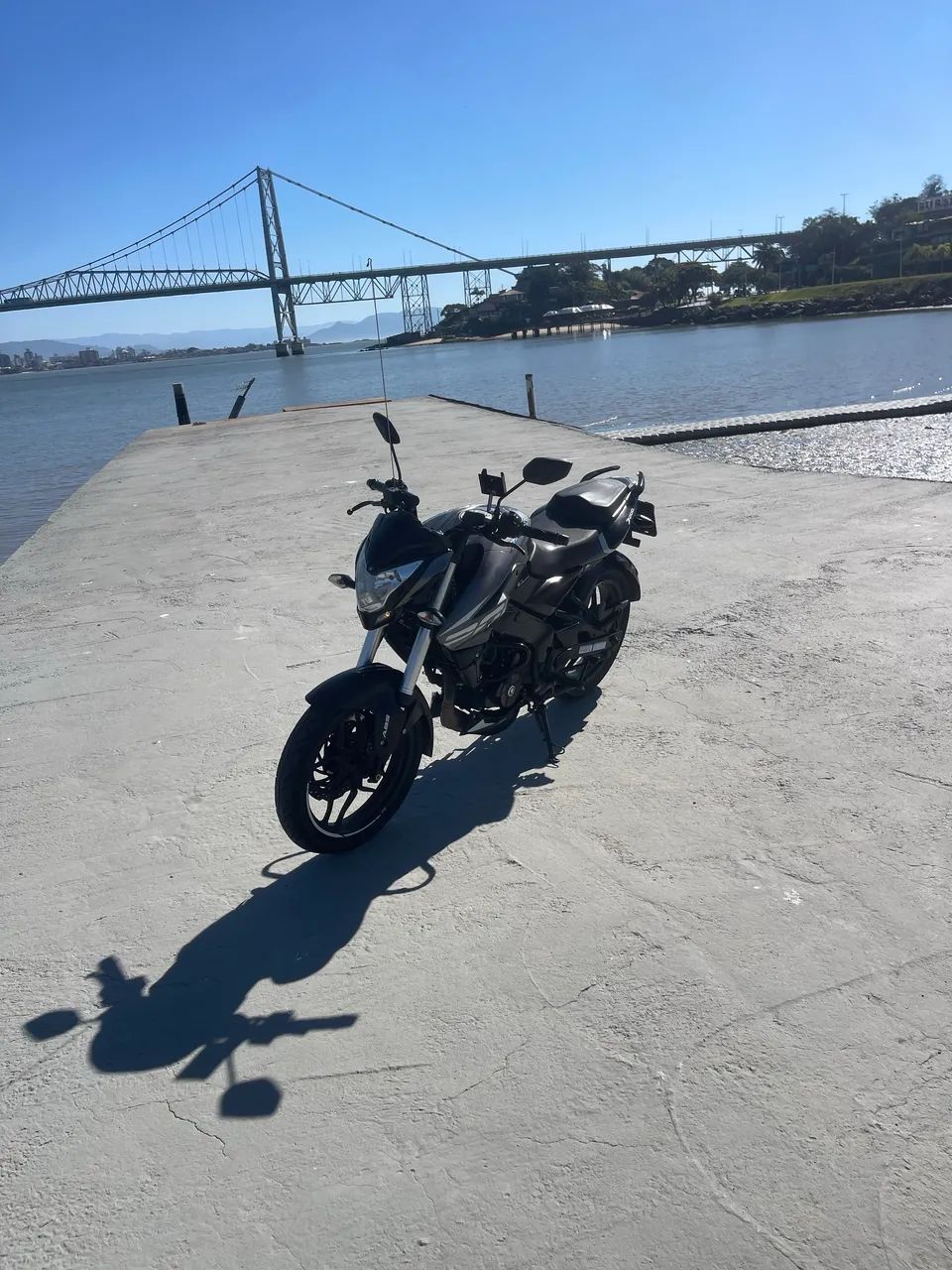 Bajaj excelente estado 
