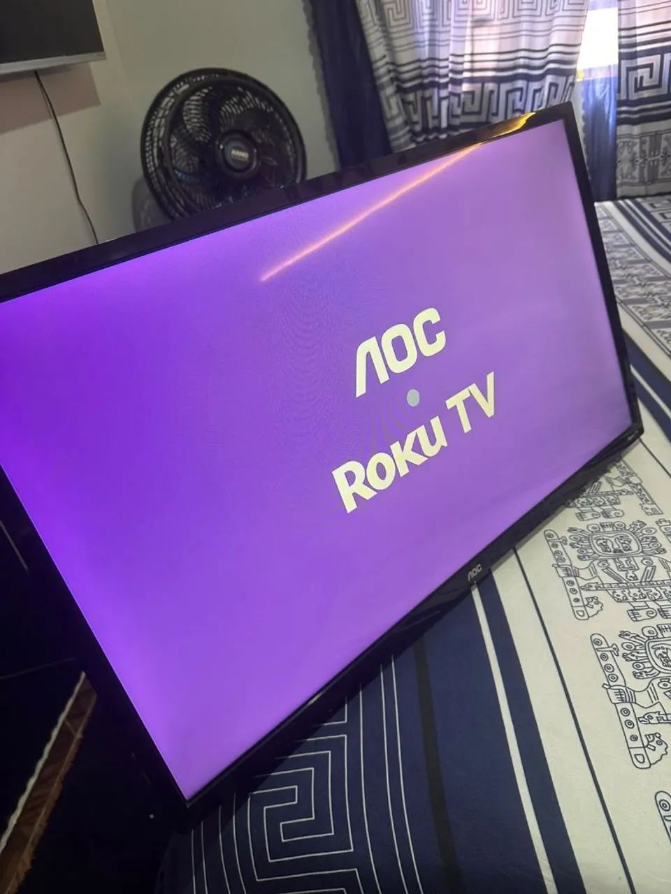 SMARTv 32 aoc Roku 650$$