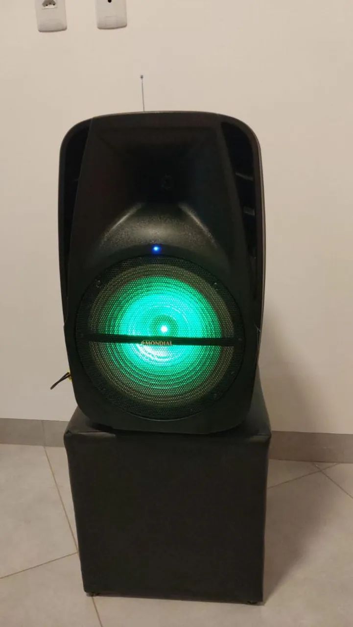 Caixa de som com defeito 