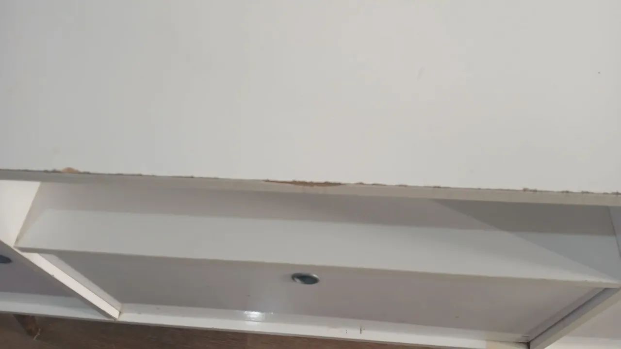 Rack com pé palito e portas - Foto 3