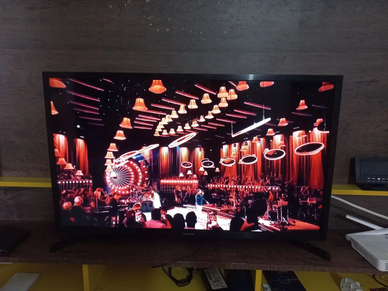 Tv Samsung smart 32 polegadas barato  - Foto 3