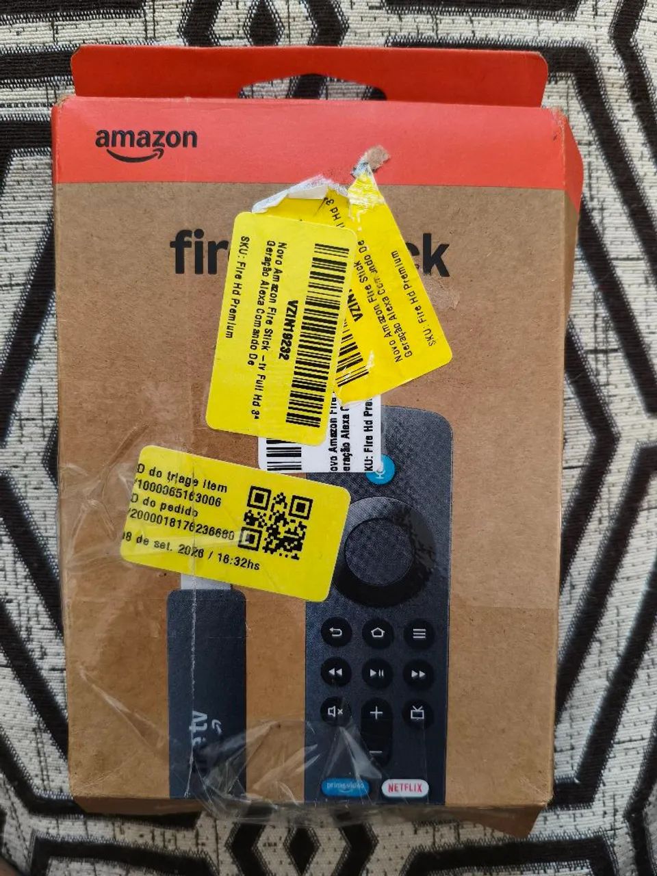 Novo Amazon Fire Stick - TV FULLHD 3° geração - Foto 2