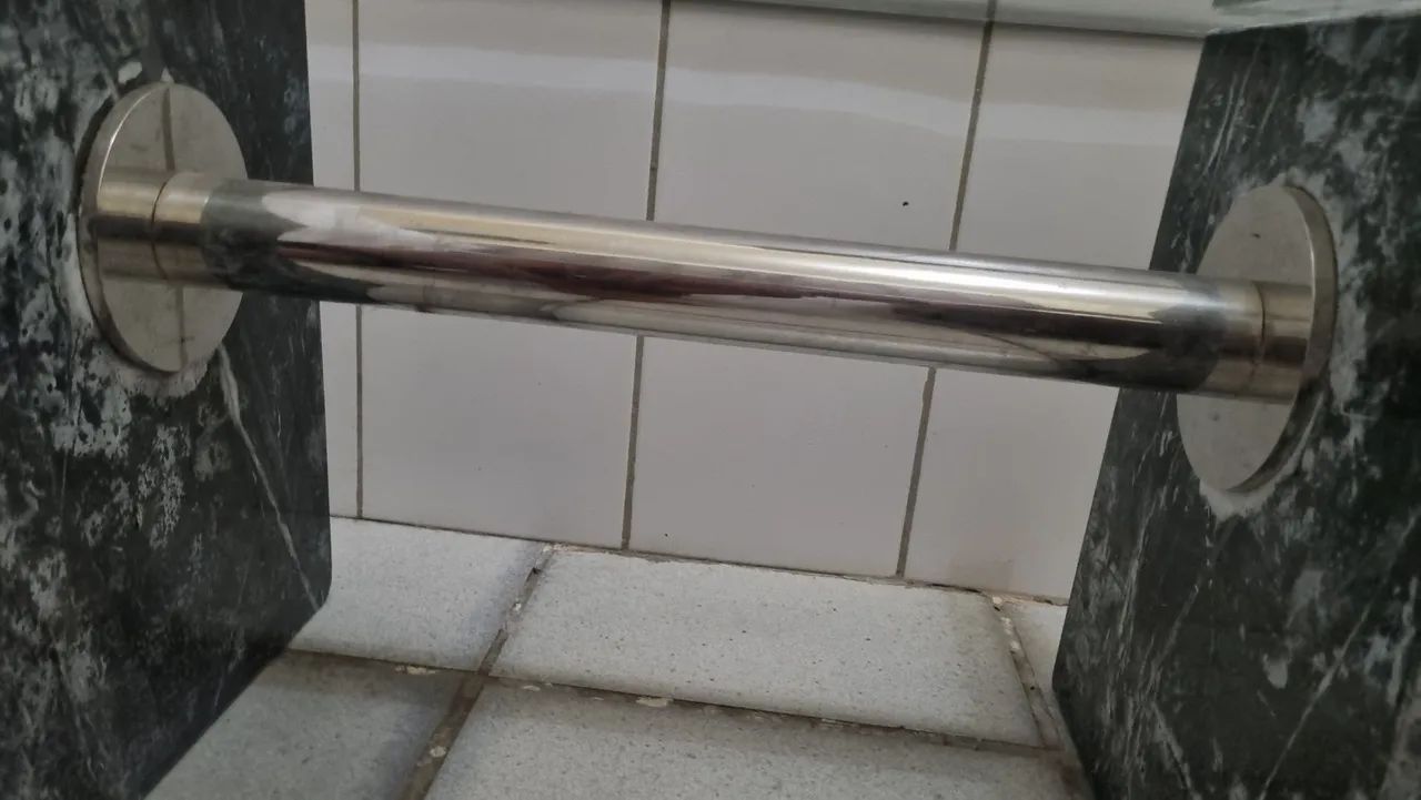 CENTRO LINDO COM BASE DE MÁRMORE E INOX - Foto 4