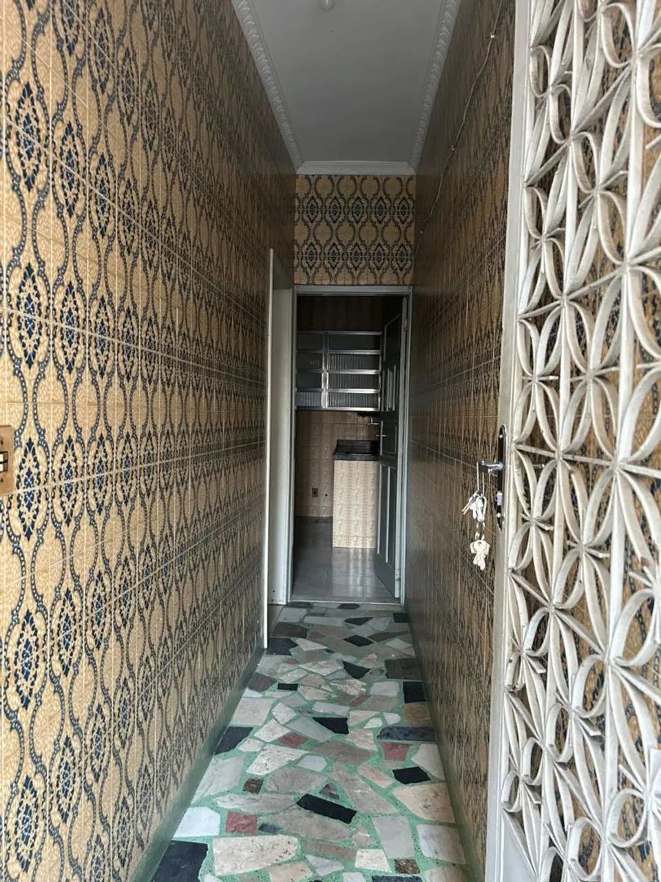 Apartamento de 2 Quartos, Claro, Ventilado e Muito Bem Conservado - Foto 3