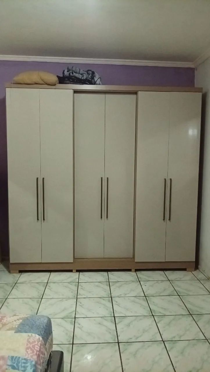 GUARDA ROUPA 