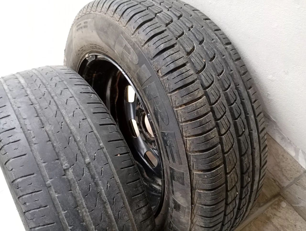 Vendo pneus preço bom 