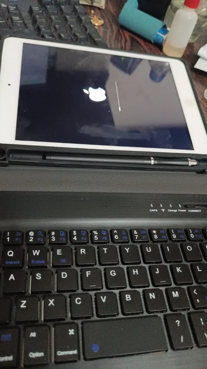 Ipad Mini 1st Generation 2012 Md531ll/a 512 Ram 16 Gb  Branco Leia - Foto 2