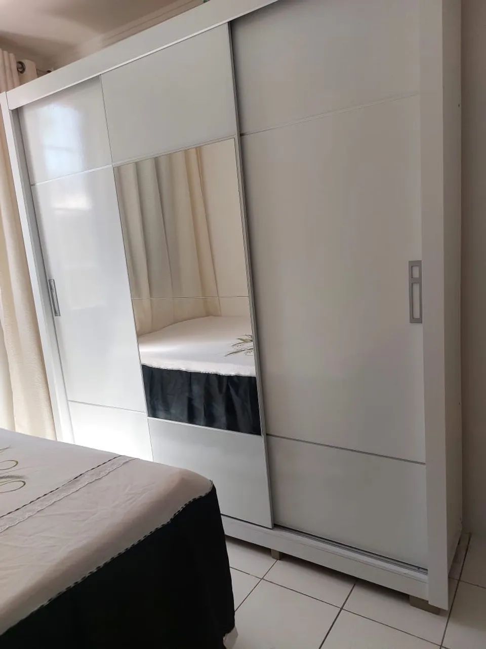 GUARDA-ROUPA CASAL
