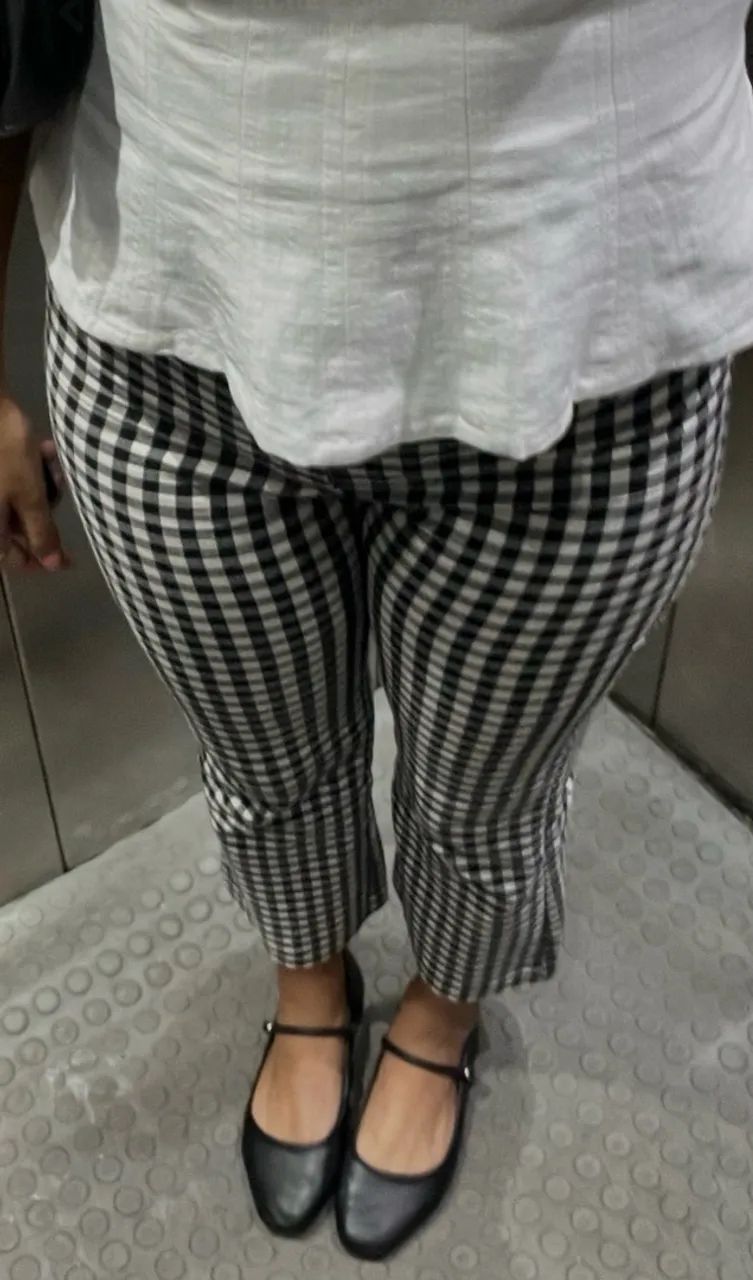 Calça cropped Zara