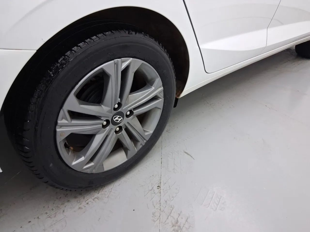 Hyundai HB20S Limited 1.0 TB Flex 12V Aut., foto 14 de 18