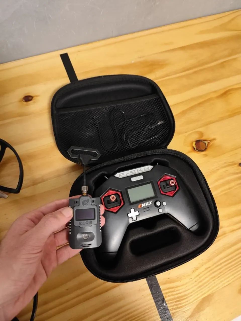 Drone FPV 5 Polegadas 220mm Fibra Carbono SpeedyBee + Rádio Controle ELRS - Foto 4