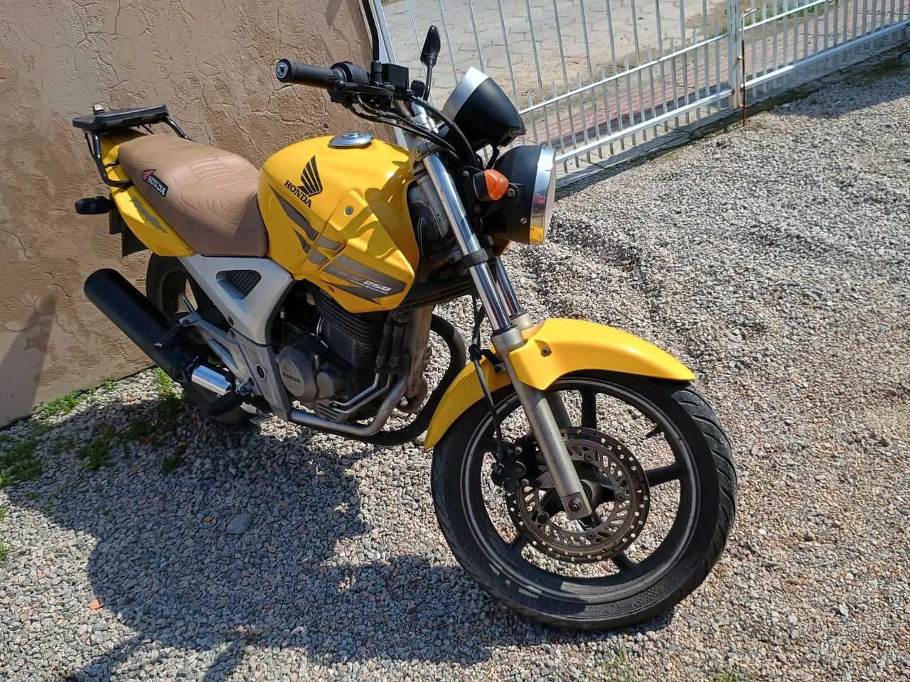 Twister 250 excelente estado Ac cartão  - Foto 2