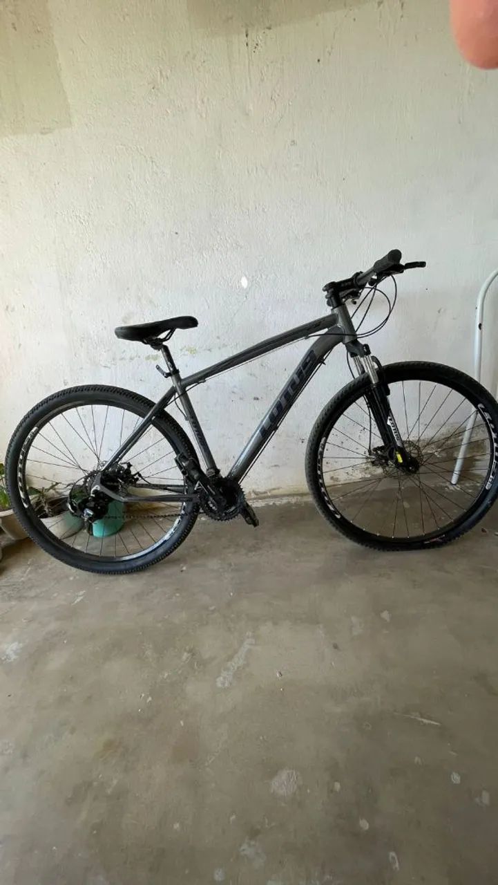 Bicicleta LOTUS