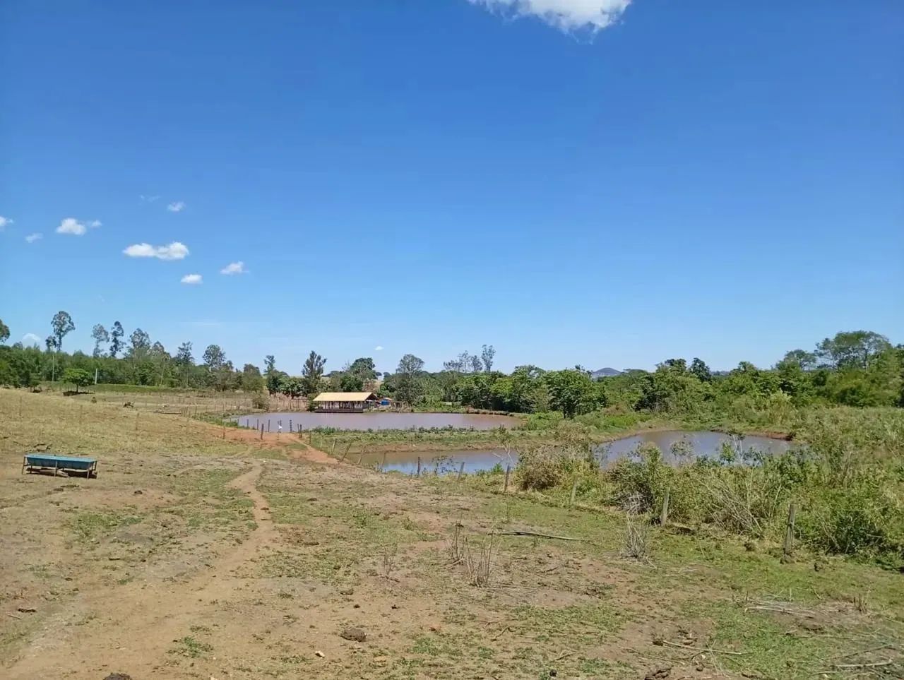 Terreno Rural com 3 represas e ótima estrutura