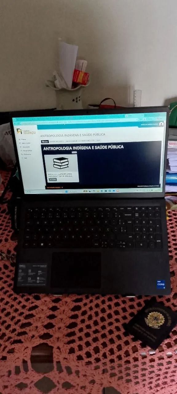  Notebook DELL 2 meses de uso.
