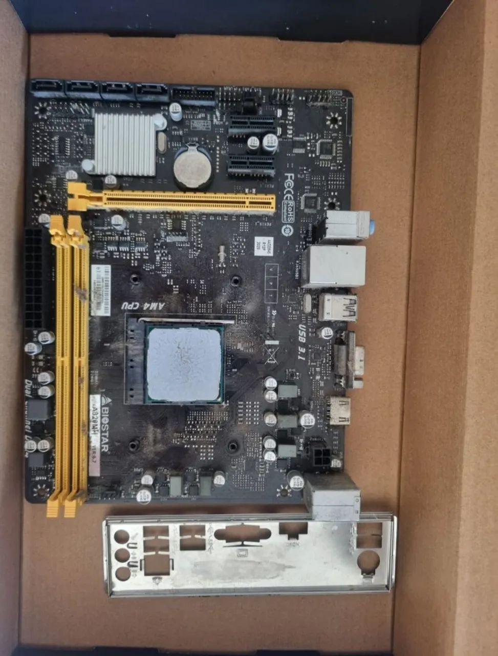 Processador Ryzen 3 + placa mãe biostar