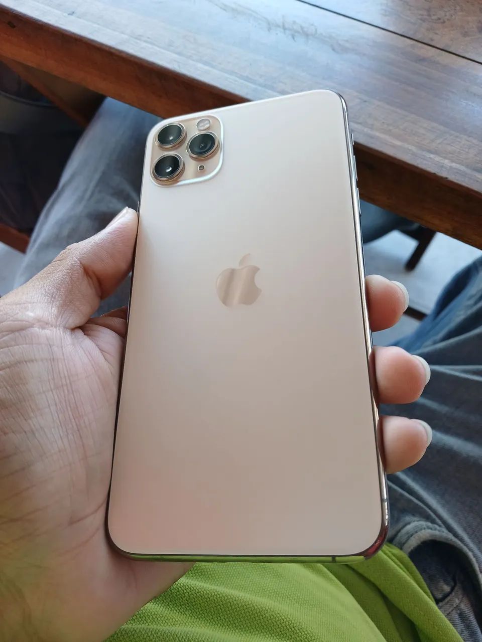 iPhone 11 Pro Max 256 Gigas Dourado