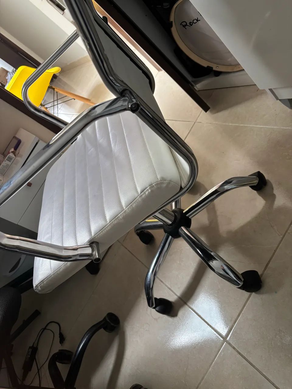 Cadeira de escritório Eames Presidente Branca - Foto 2