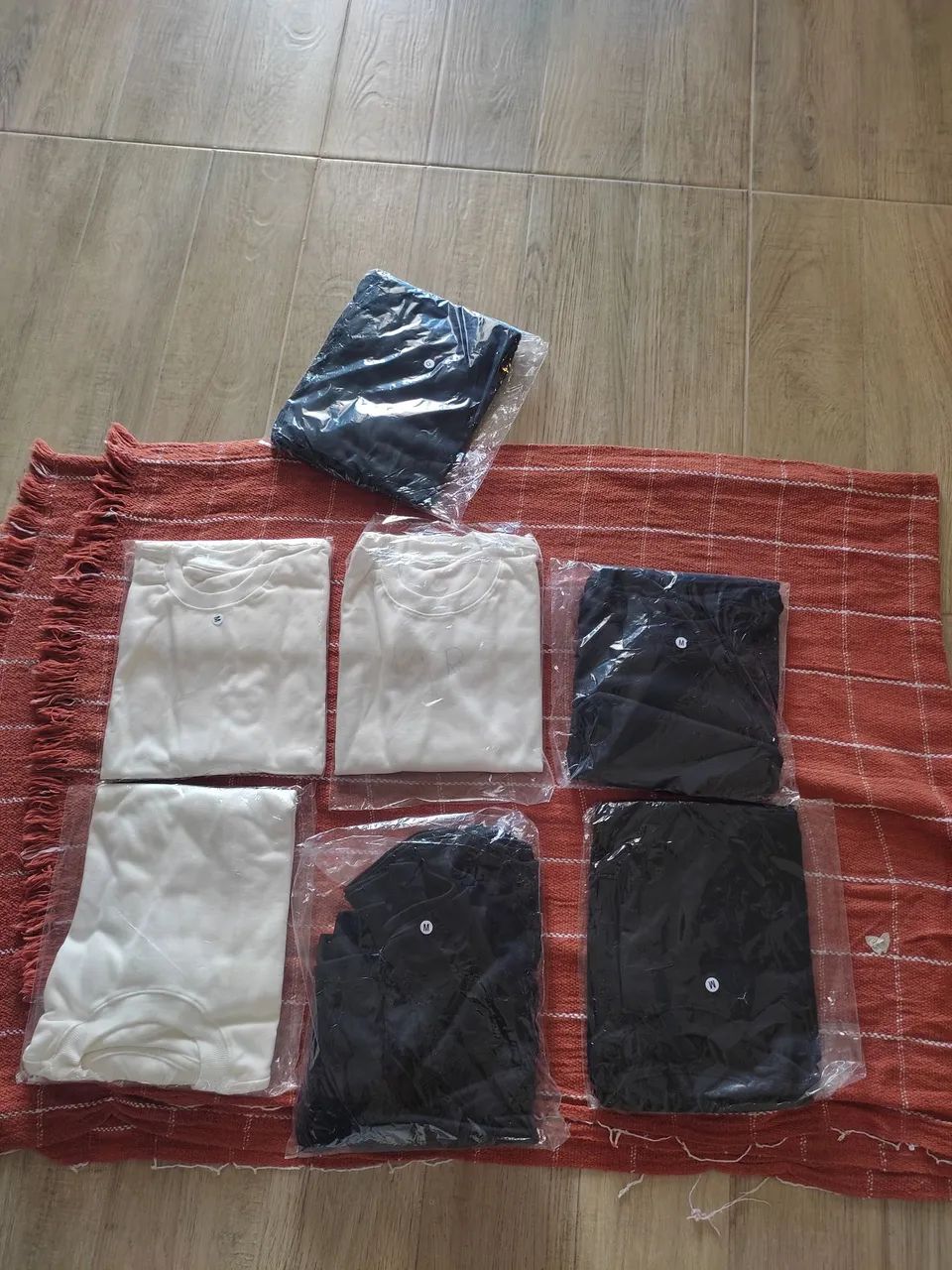 7 CAMISAS OVERSISED - TAMANHO M  - Foto 4