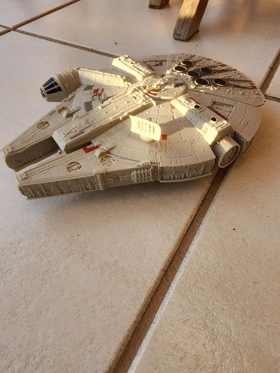 Nave Star Wars Millennium Falcon - Hasbro - Foto 5