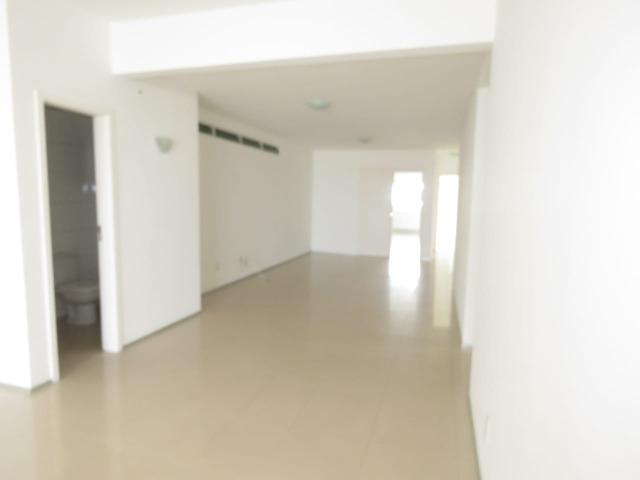 Locação na Península / 249m² / 4 suítes/ frente mar/ andar alto/projetados/ Exclusividade - Foto 2