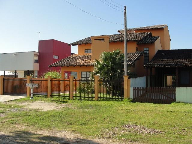 Residência em Itapoá ,5q.(4suítes), hidro, snooker, wifi,60m do mar, monitoramento 24h - Foto 3