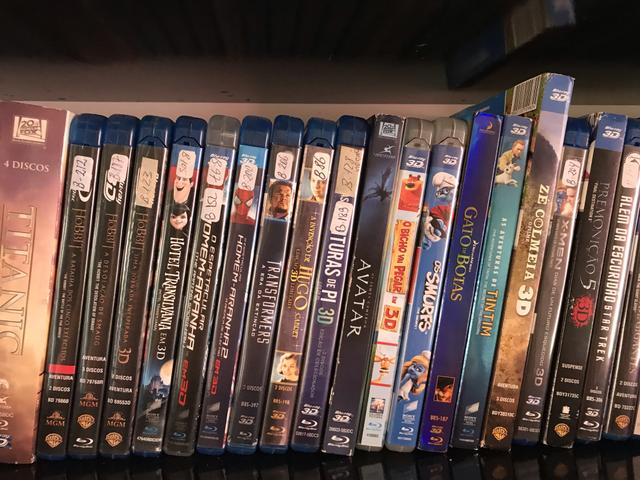 Filmes Blu-ray 3D e normais - coleção