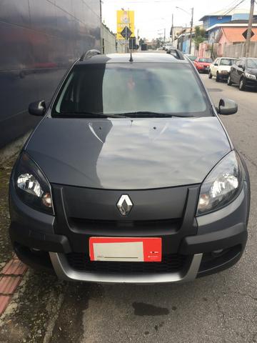 RENAULT SANDERO 2014