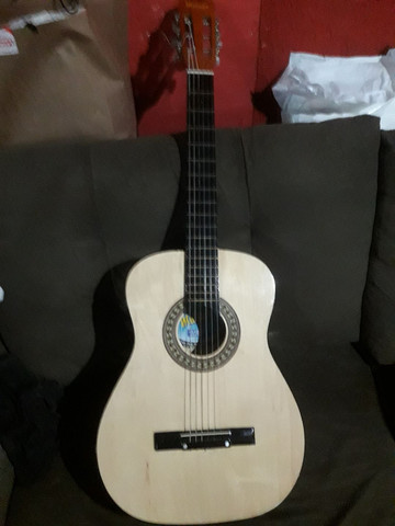 Violao malaga Novo 250 reais - Foto 4