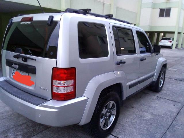 Jeep Cherokee - Foto 3