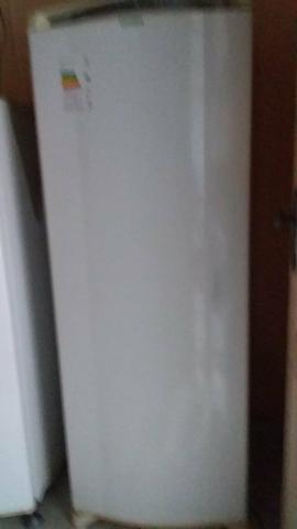 Freezer vertical 220 v