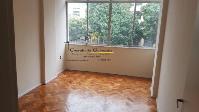 Ml - 3 Quartos Tijuca com dependência - Rua Uruguai ao lado do metrô - Foto 4