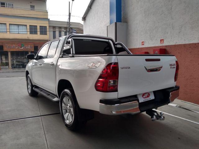 Hilux CD SRV 4x4 2.8 TDI Diesel Aut. - Foto 2