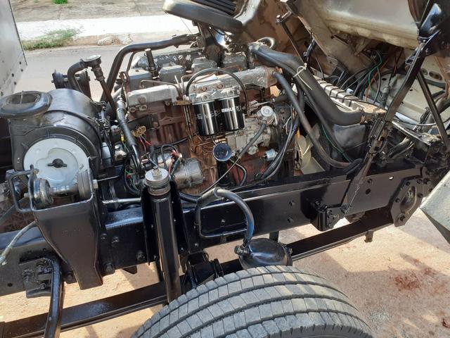 Vw 7-100 / 7100 baú - Foto 7