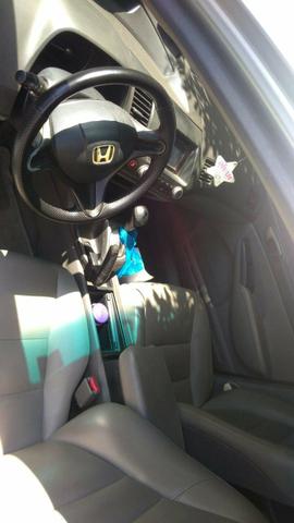 Honda civic sendan Altomatico LXS 1.8 flex - Foto 4