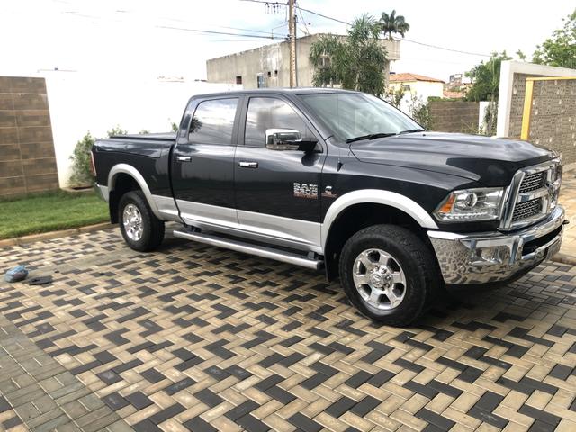 Dodge Ram 2500 - Foto 3