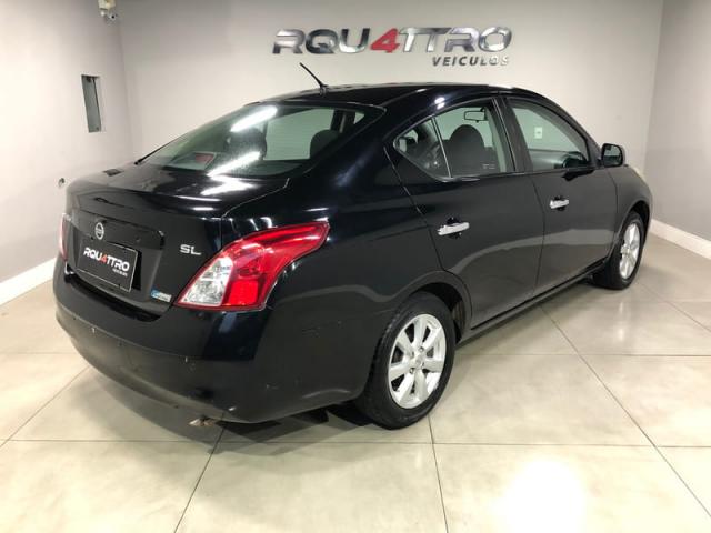 NISSAN VERSA SL 1.6 16V FLEX FUEL MEC. 4P 2013 - Foto 12