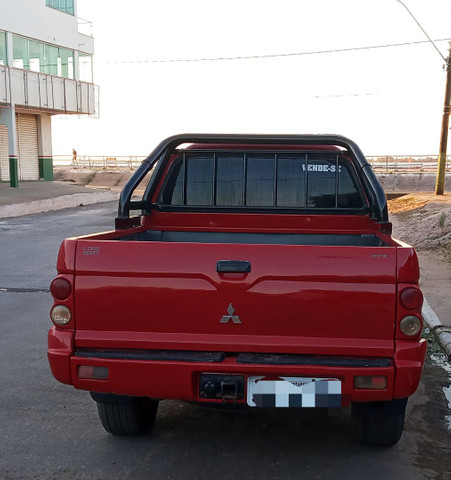 Vende se L200 Sport hpe diesel Automatica - Foto 8